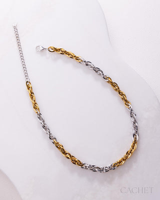 Saisonnière - 18K Gold/Rhodium-Plated Chain - CACHET by Paparazzi - Diamond Trip Exclusive