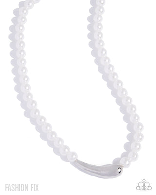 Downtown Delight white pearl necklace