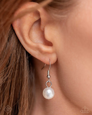 Dashing Definition - White - Paparazzi Short Necklace - August 2024 Fiercely 5th Avenue