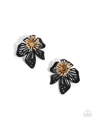 Wonderland Wallflower - Black - Flower Gold Center Paparazzi Post Earrings - October 2024 Pop-Up Shop Exclusive