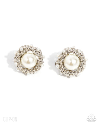 Pearl Podium - White