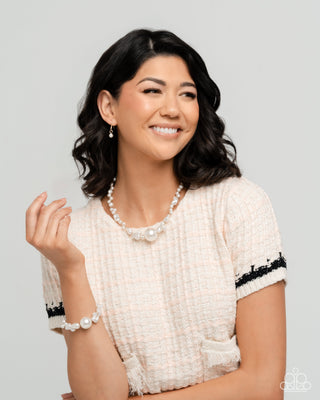 Wiry Waymaker - Complete Look