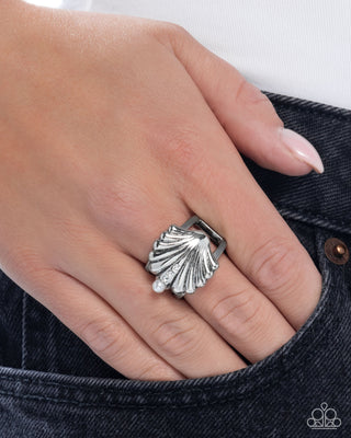 Seashell Side - White - Rhinestone & White Pearl Silver Shell Paparazzi Ring