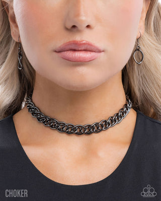 Lustrous Links - Black