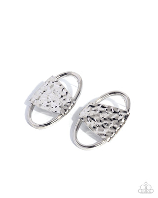 Oval Attitude - Silver