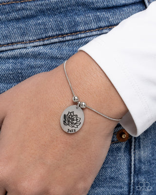 Personalized Bouquet - Silver - July