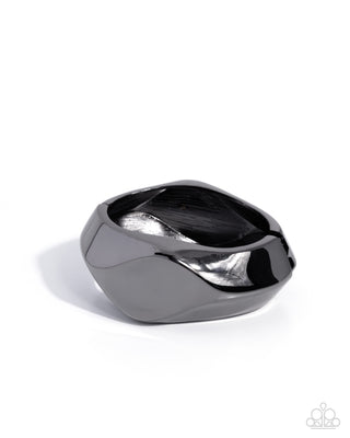 Robust Reveal - Black
