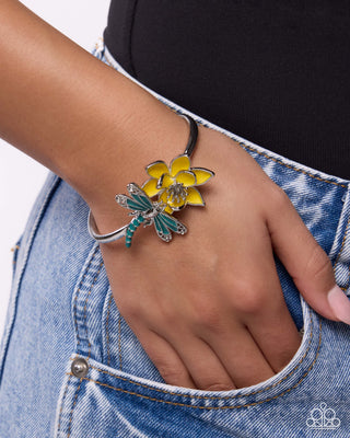 Whimsical Wrap - Yellow