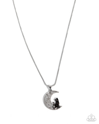 Witchs Familiar - Black