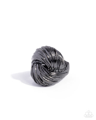 Commanding Coil - Black