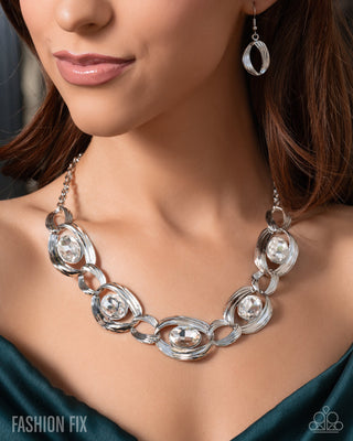 Fiercely 5th Avenue - Complete Look - December 2025 - Paparazzi Accessories