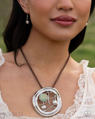 July 2026 Simply Santa Fe Complete Look