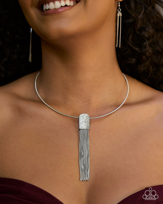 Tassel Tremolo - Silver