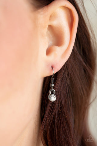 Not a HEIR Out of Place Black Paparazzi Necklace