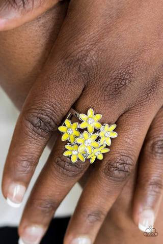 Blooming Bouquets Yellow Paparazzi Ring