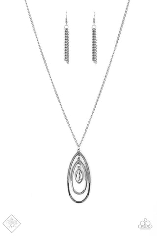 I Outrank You Black Paparazzi Necklace